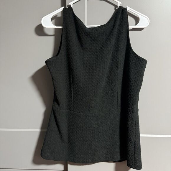 NWT Banana Republic V-Neck Peplum Knit Top Black 6 Office Business Corpgore - Picture 2 of 6